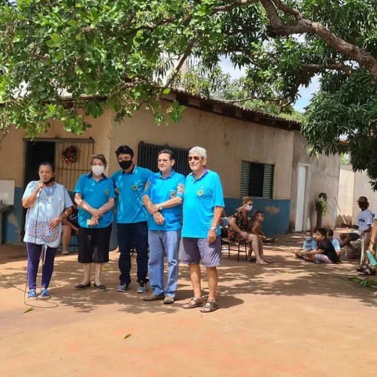 Lions Clube Cuiabá Norte entrega cestas básica a 102 famílias em Cuiabá-MT